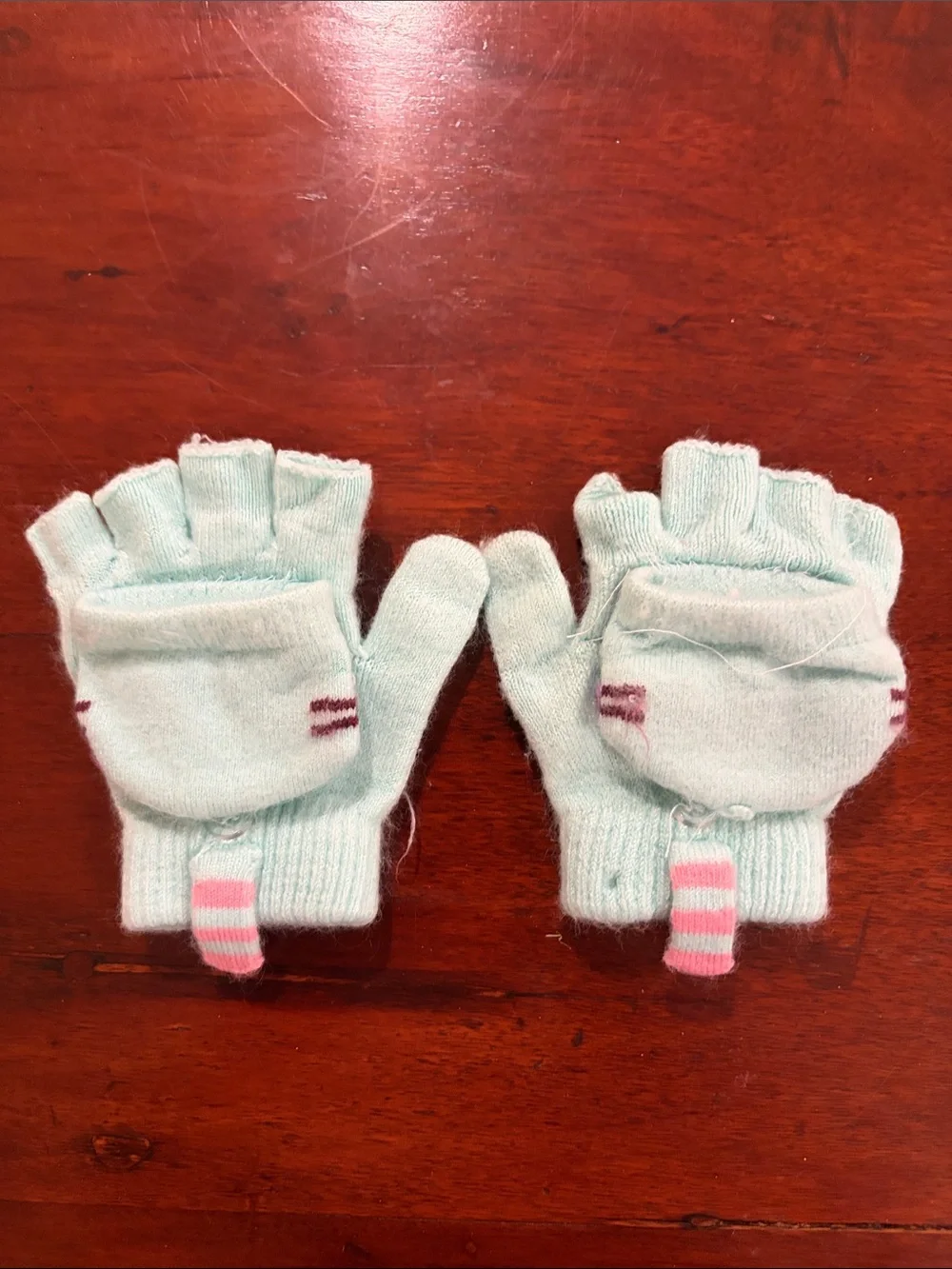 Children's Pusheen Flip-Top Mittens with Pink & Purple Accents